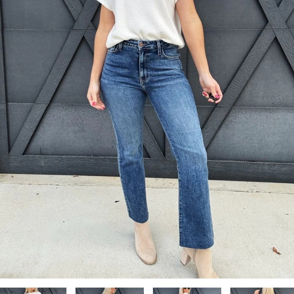 High-Rise Straight Leg Jeans in Dark Mid Blue